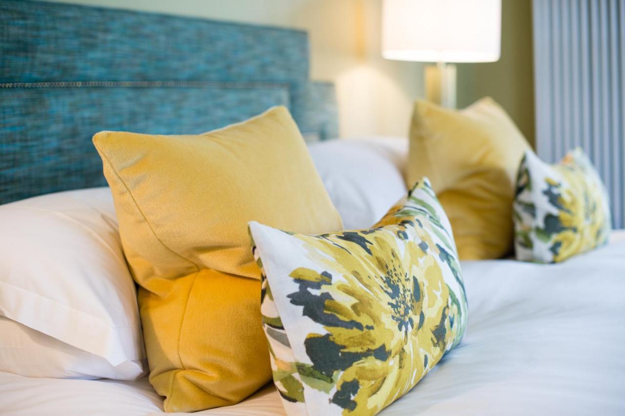 One Devonshire Gardens A Hotel Du Vin Γλασκώβη Εξωτερικό φωτογραφία Decorative pillows